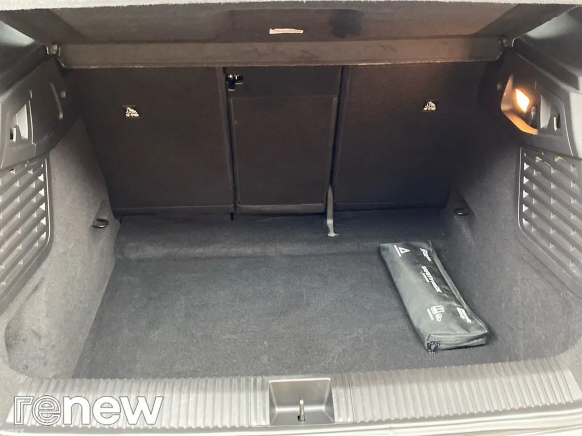 Renault Scenic E-Tech SUV, Electric, 2025, Grey