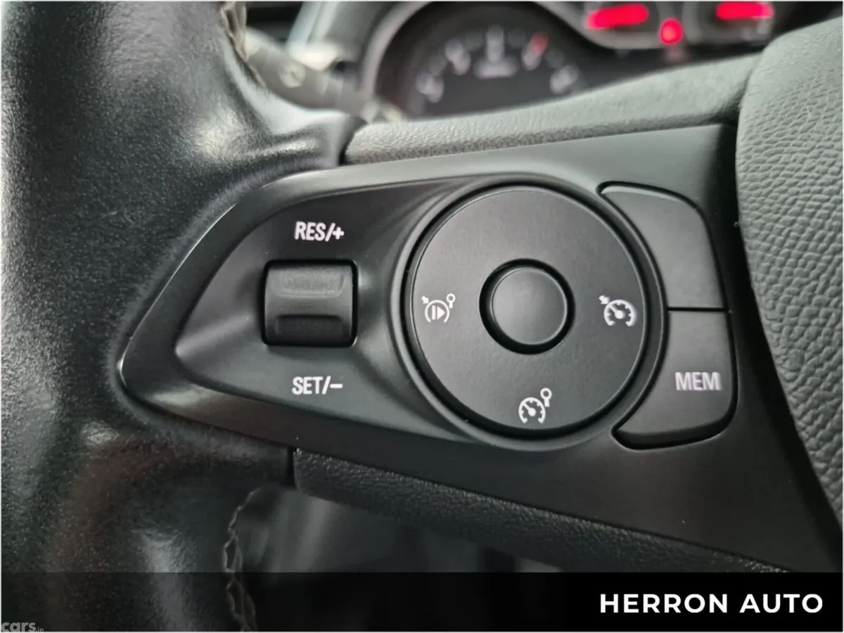 Opel Corsa Hatchback, Petrol, 2021, Red