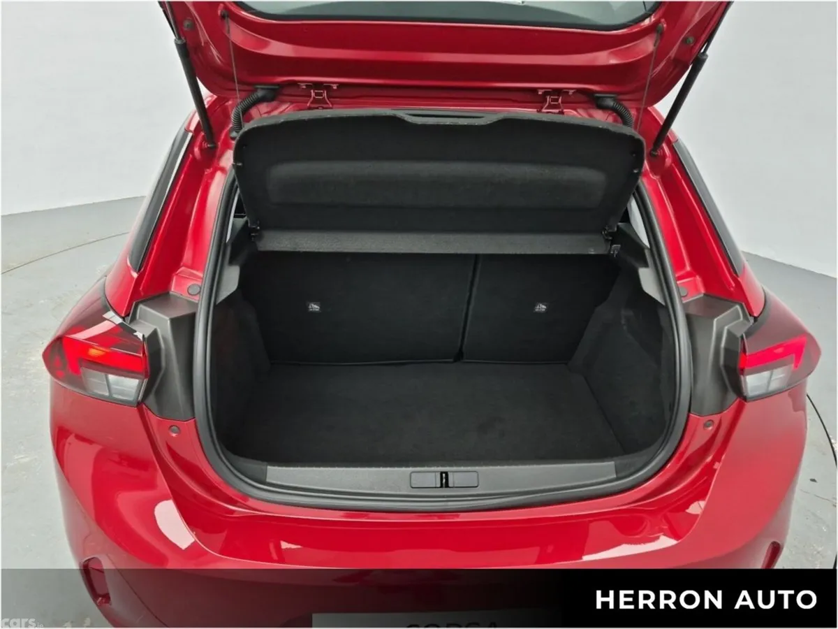 Opel Corsa Hatchback, Petrol, 2021, Red