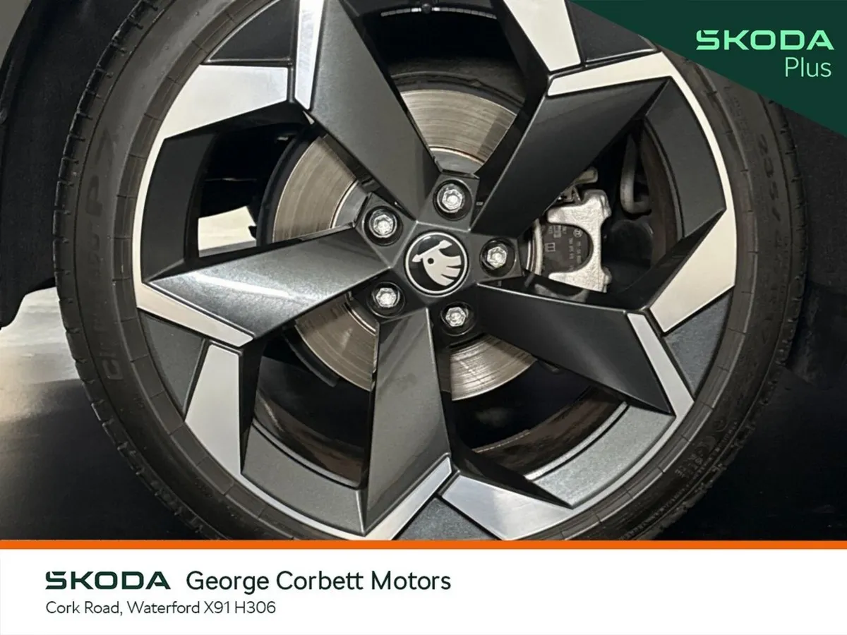Skoda Superb Saloon, Diesel, 2026, Black