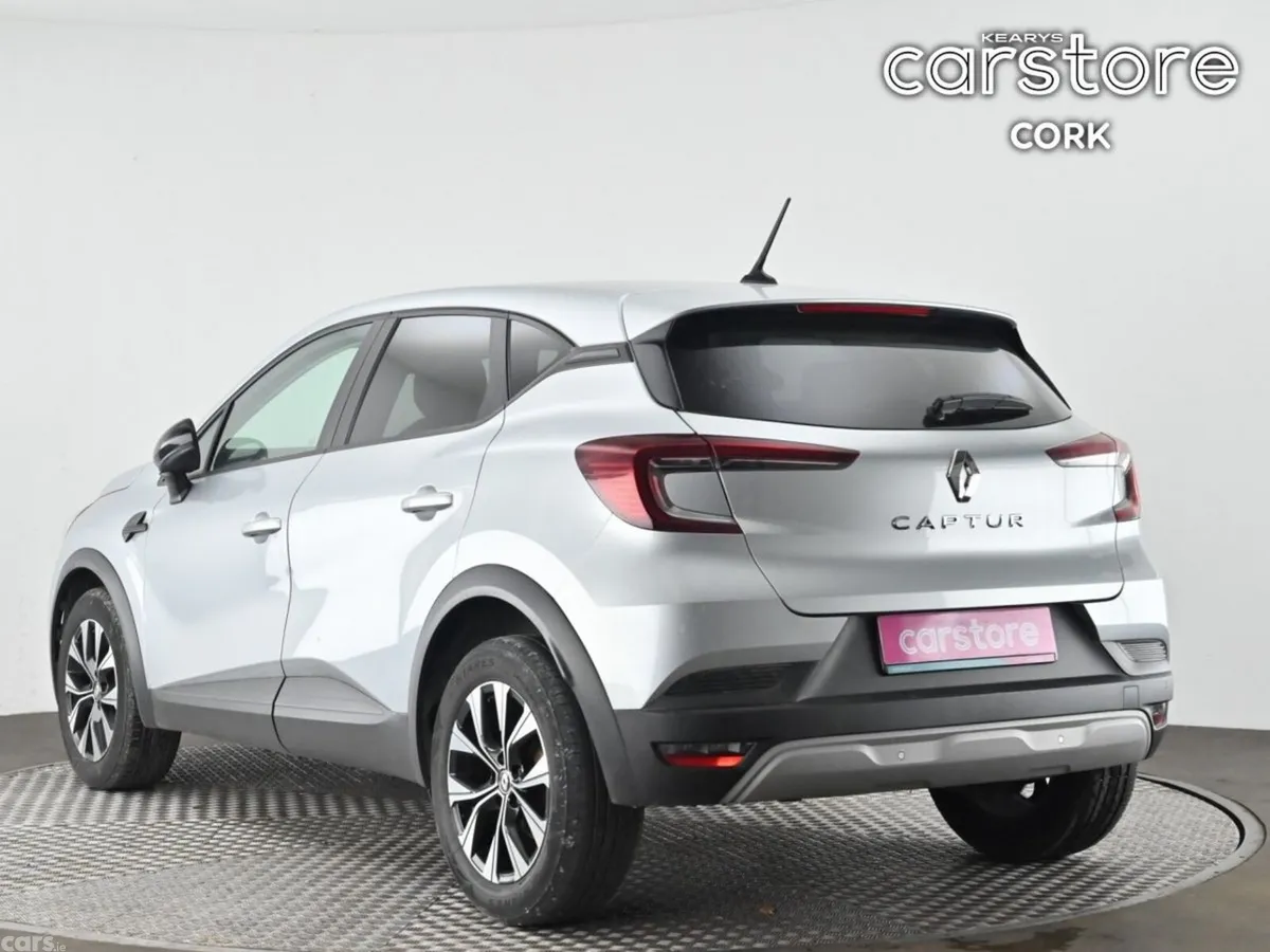 Renault Captur Hatchback, Petrol, 2024, Grey