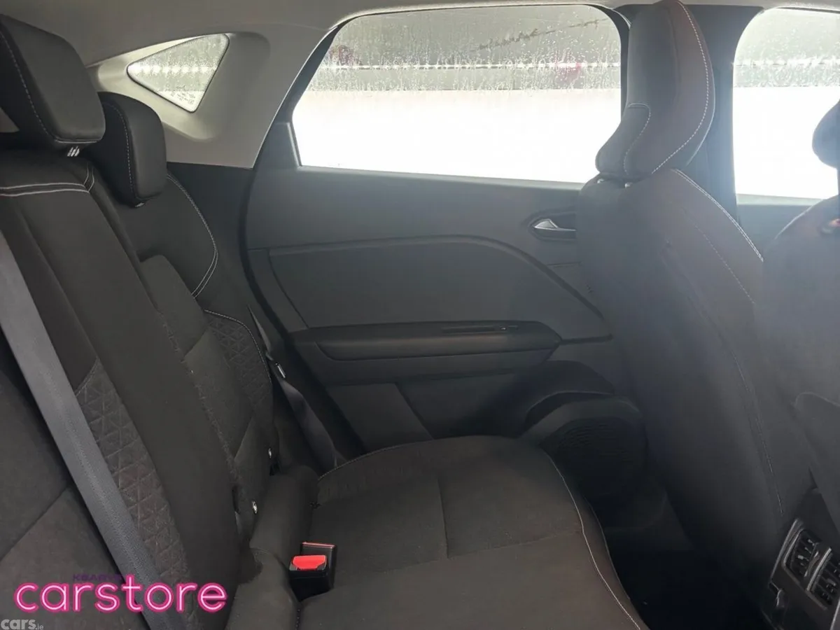 Renault Captur Hatchback, Petrol, 2024, Black