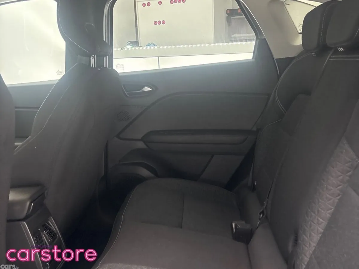 Renault Captur Hatchback, Petrol, 2024, Grey