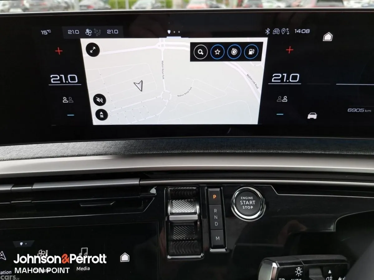 Peugeot 5008 MPV, Petrol, 2026, Black