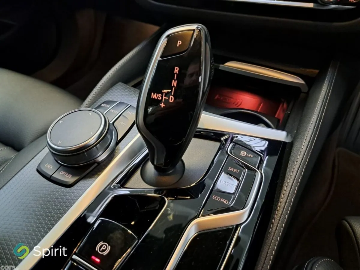 BMW 5-Series Saloon, Diesel, 2022, Blue
