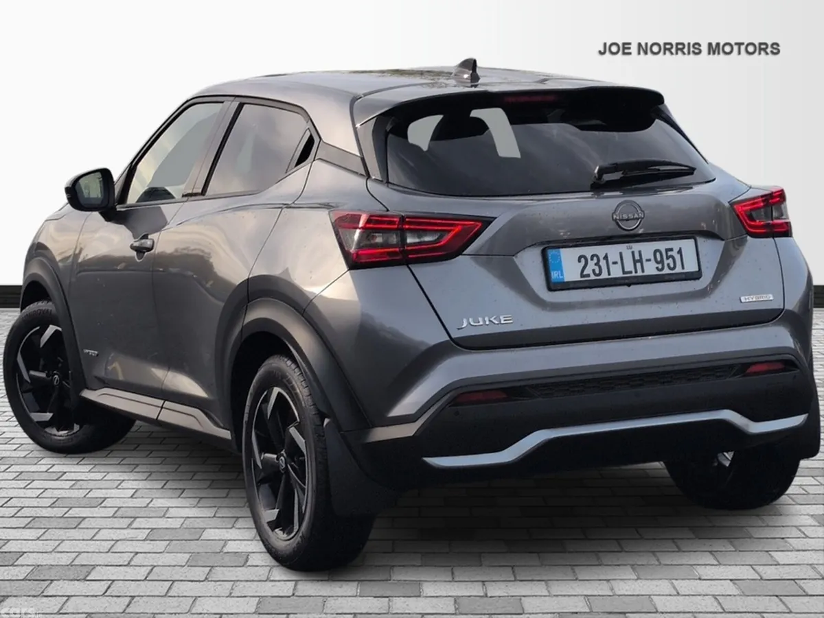 Nissan Juke MPV, Petrol, 2023, Grey