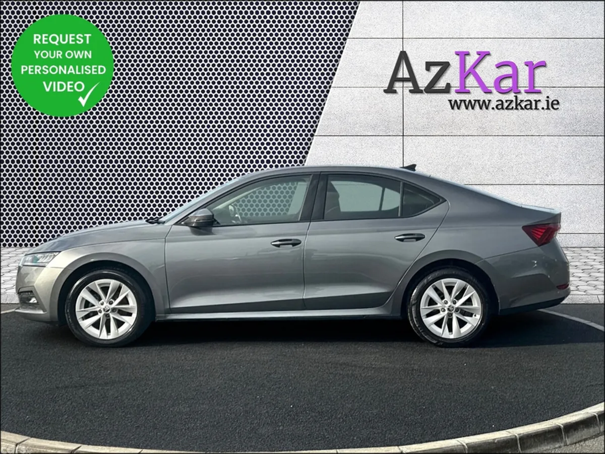 Skoda Octavia Hatchback, Petrol Hybrid, 2024, Grey