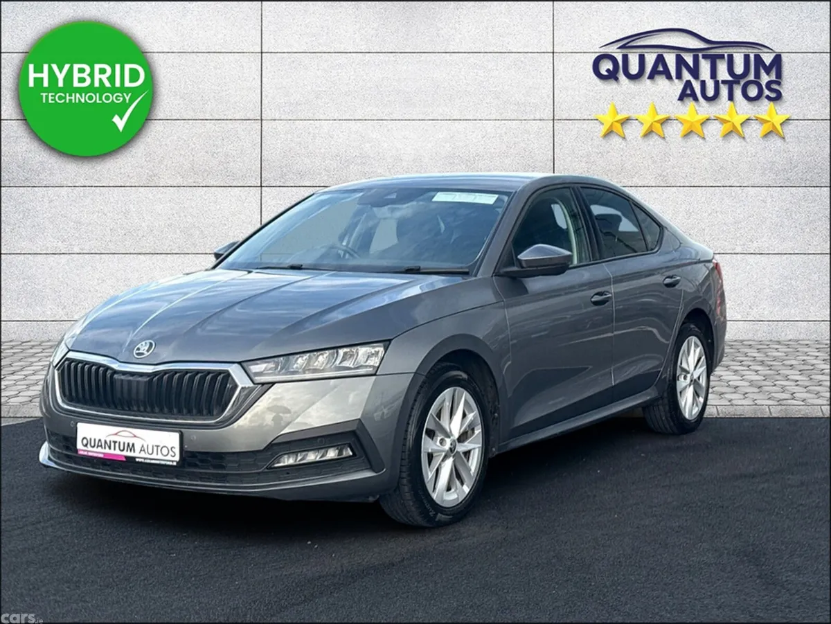 Skoda Octavia Hatchback, Petrol Hybrid, 2024, Grey