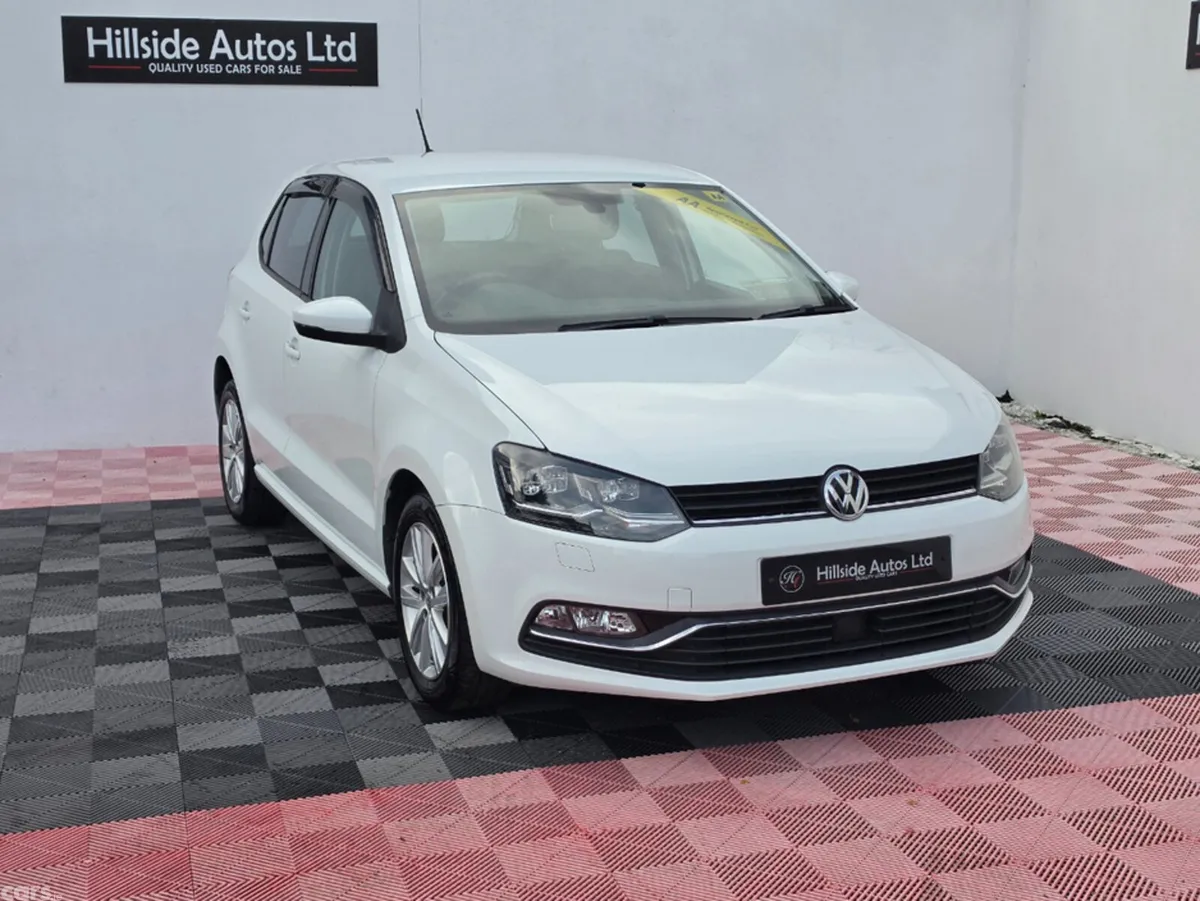 Volkswagen Polo Hatchback, Petrol, 2017, White