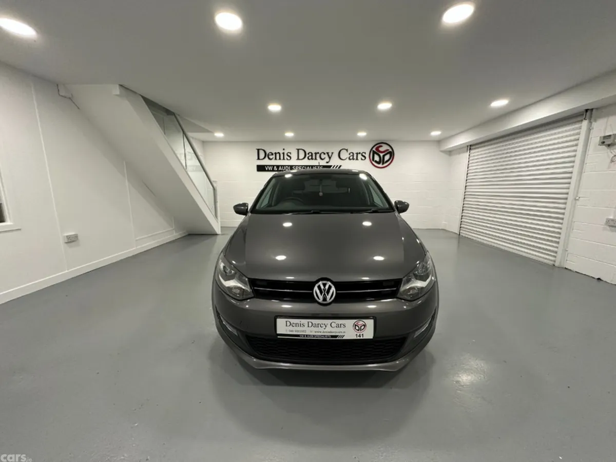 Volkswagen Polo Hatchback, Petrol, 2014, Grey