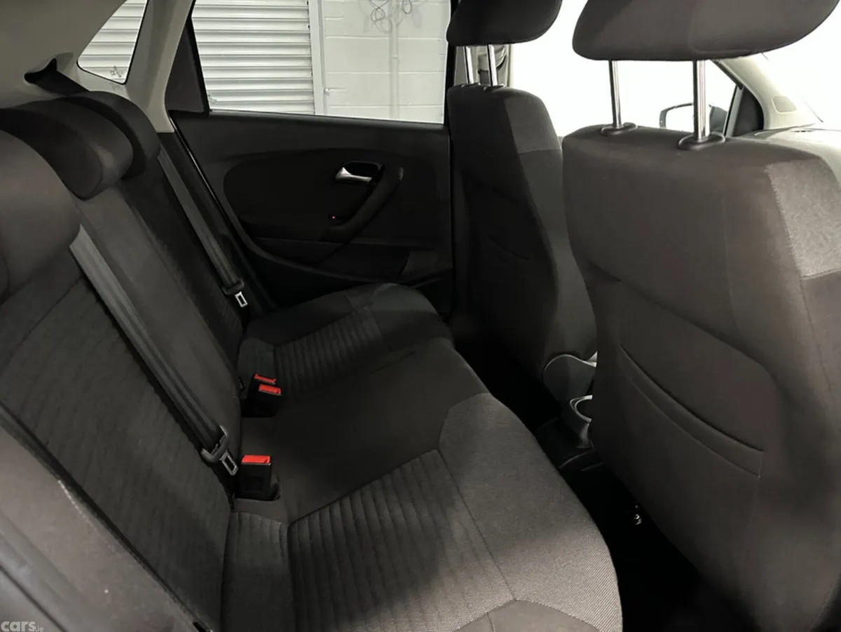 Volkswagen Polo Hatchback, Petrol, 2014, Grey