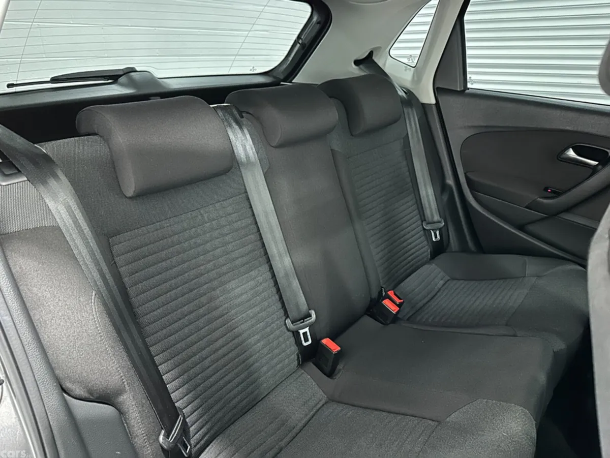 Volkswagen Polo Hatchback, Petrol, 2014, Grey
