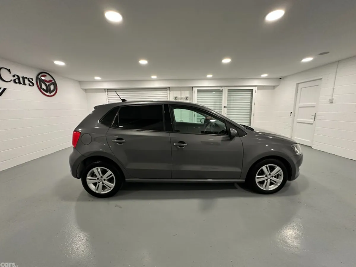 Volkswagen Polo Hatchback, Petrol, 2014, Grey