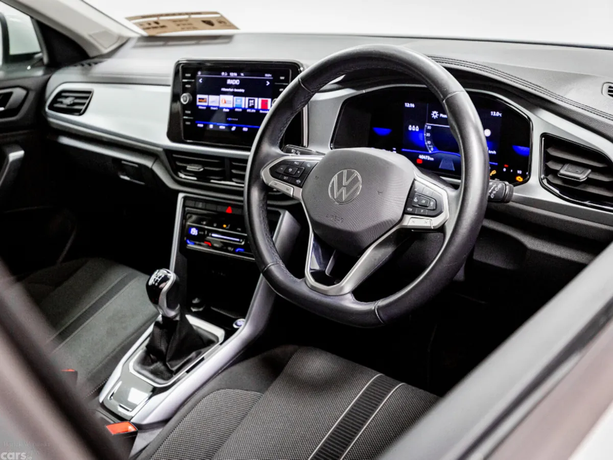Volkswagen T-Roc MPV, Diesel, 2025, White
