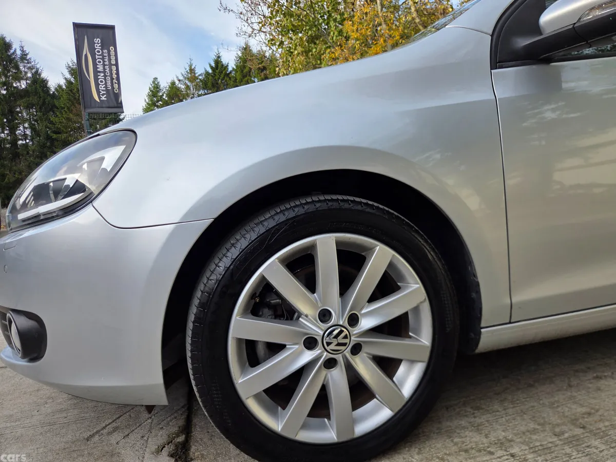 Volkswagen Golf Hatchback, Petrol, 2012, Silver