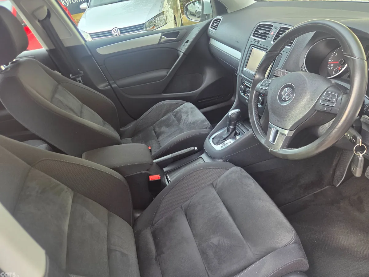 Volkswagen Golf Hatchback, Petrol, 2012, Silver