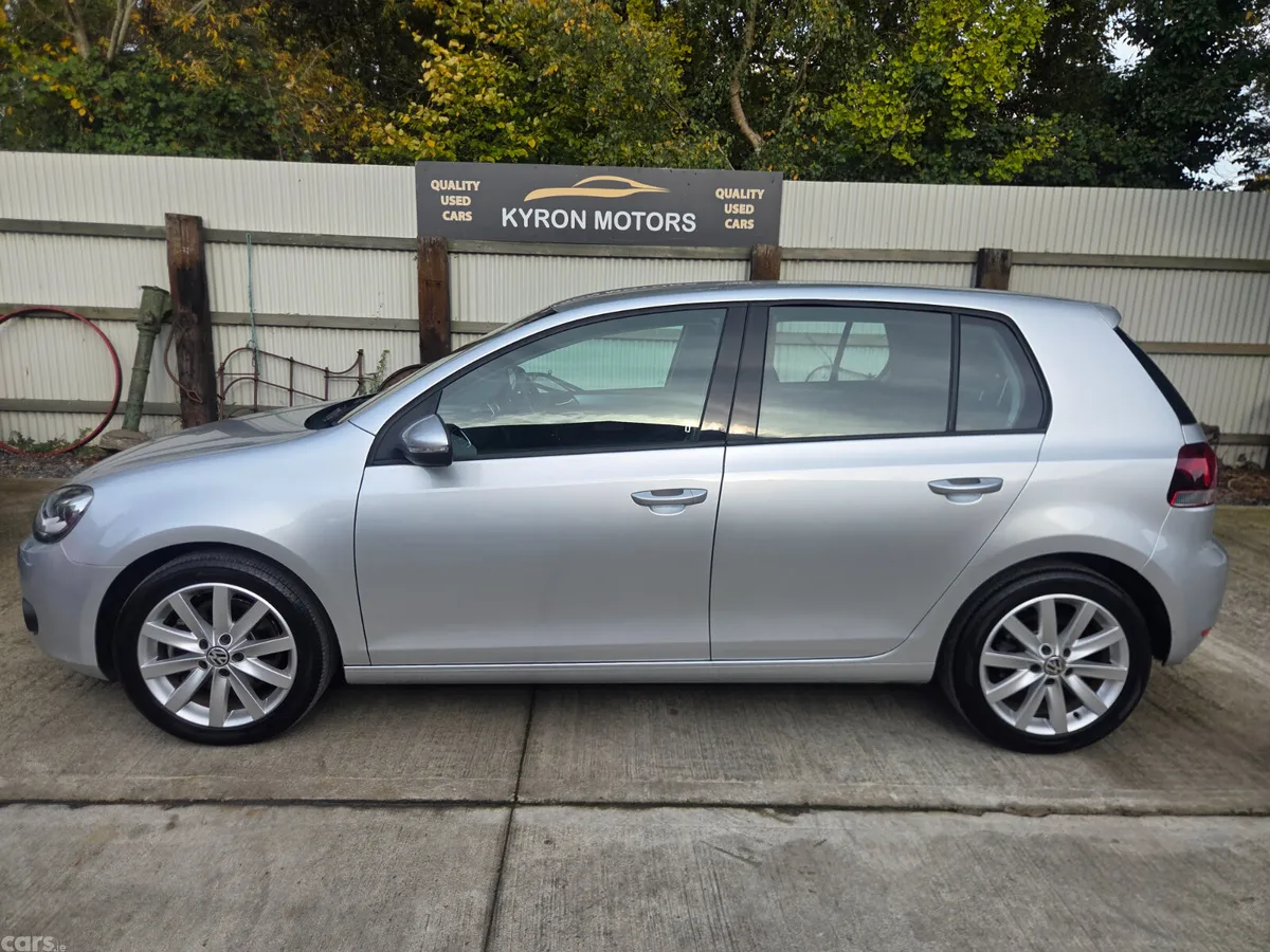Volkswagen Golf Hatchback, Petrol, 2012, Silver