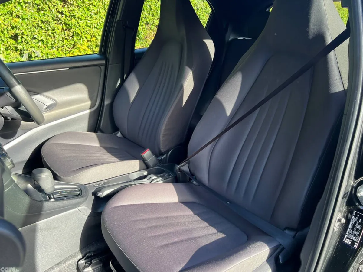Toyota Yaris Hatchback, Petrol, 2020, Black