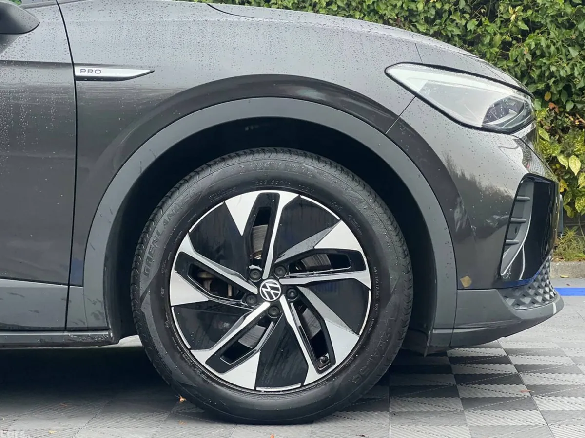 Volkswagen ID.4 Estate, Electric, 2022, Grey
