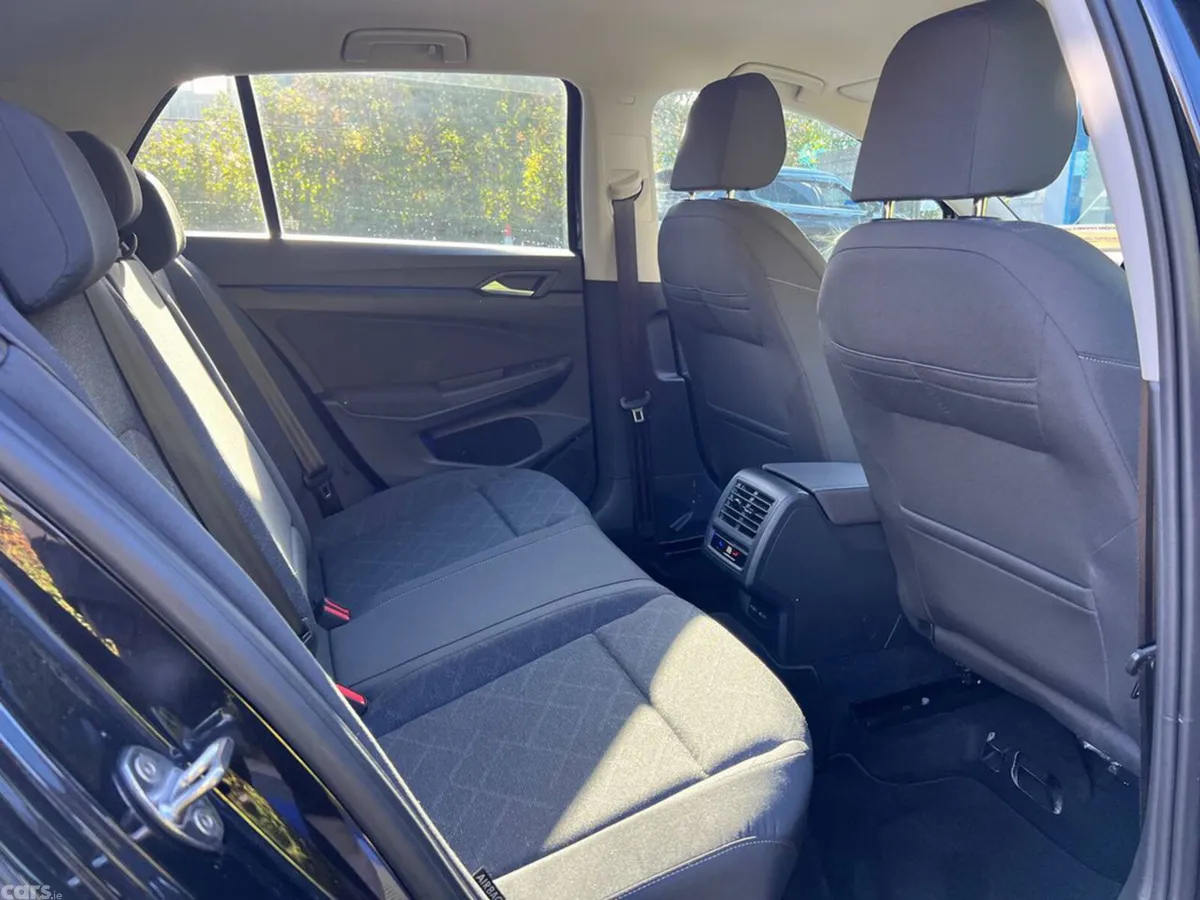 Volkswagen Golf Hatchback, Petrol, 2022, Black