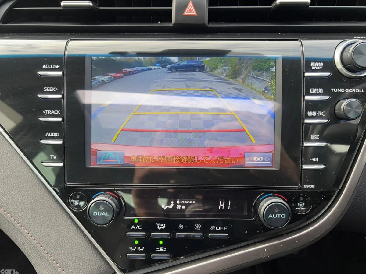 Toyota Camry Saloon, Petrol Hybrid, 2018, Red