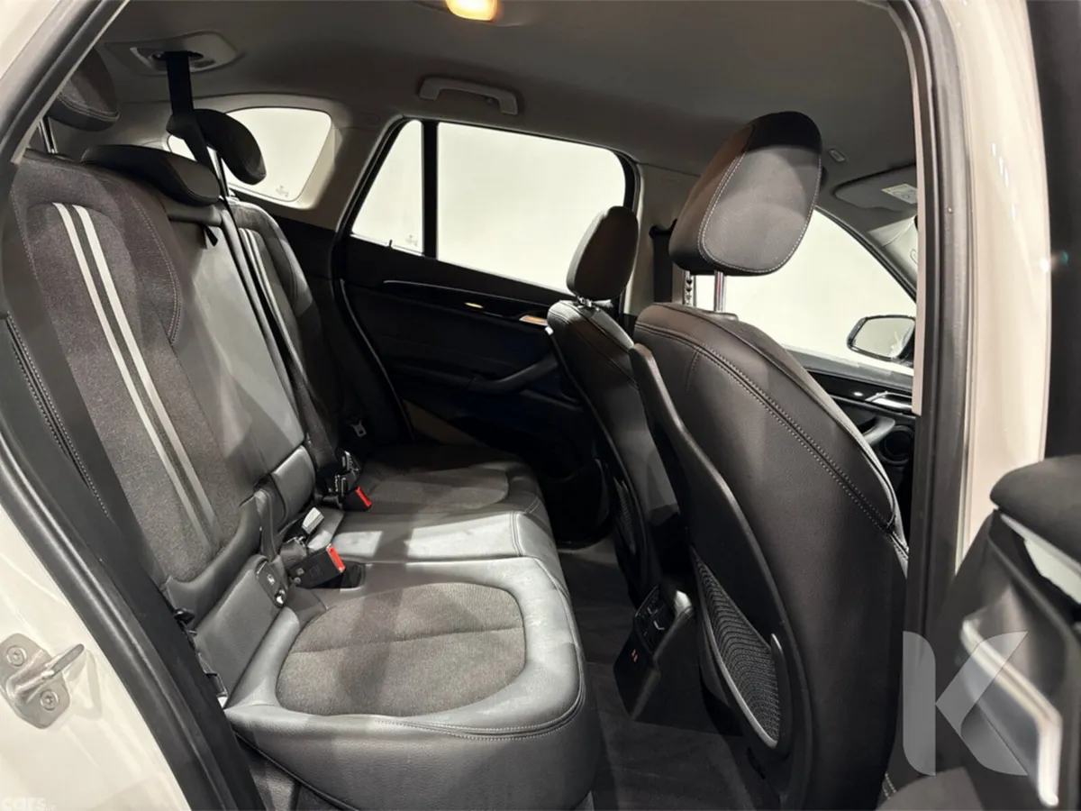 BMW X1 SUV, Petrol Plug-in Hybrid, 2022, White