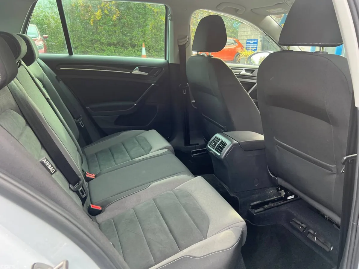 Volkswagen Golf Hatchback, Petrol, 2018, Grey