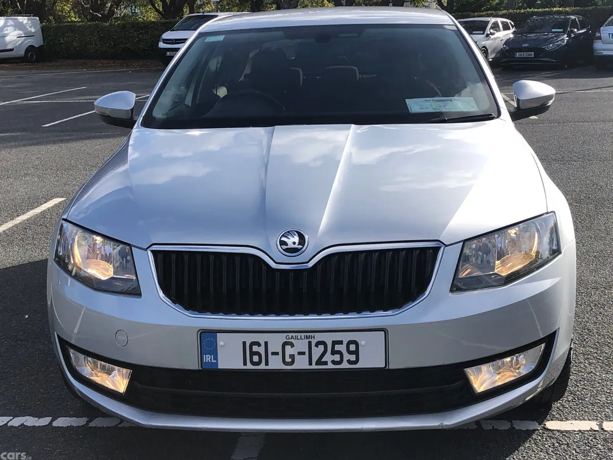 Skoda Octavia Saloon, Diesel, 2016, Silver