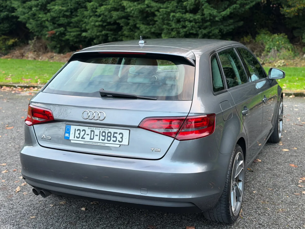 Audi A3 Hatchback, Diesel, 2013, Grey