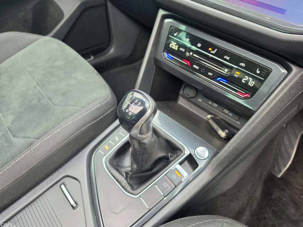 Volkswagen Tiguan SUV, Diesel, 2021, White