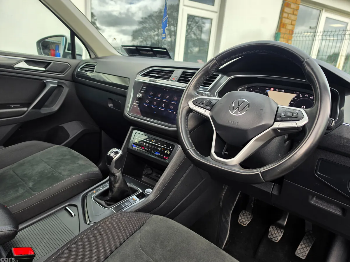Volkswagen Tiguan SUV, Diesel, 2021, White