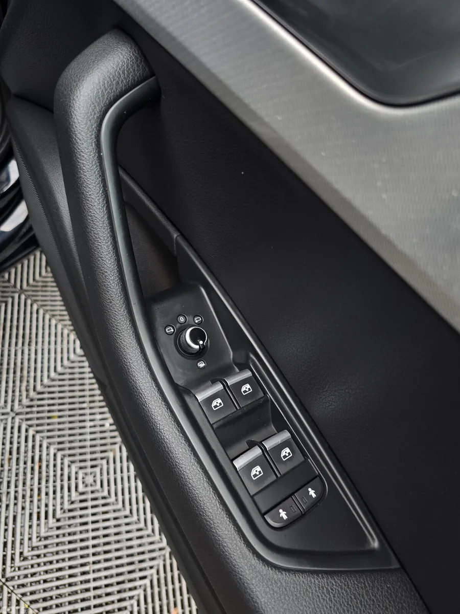 Audi A4 Saloon, Diesel, 2016, Black