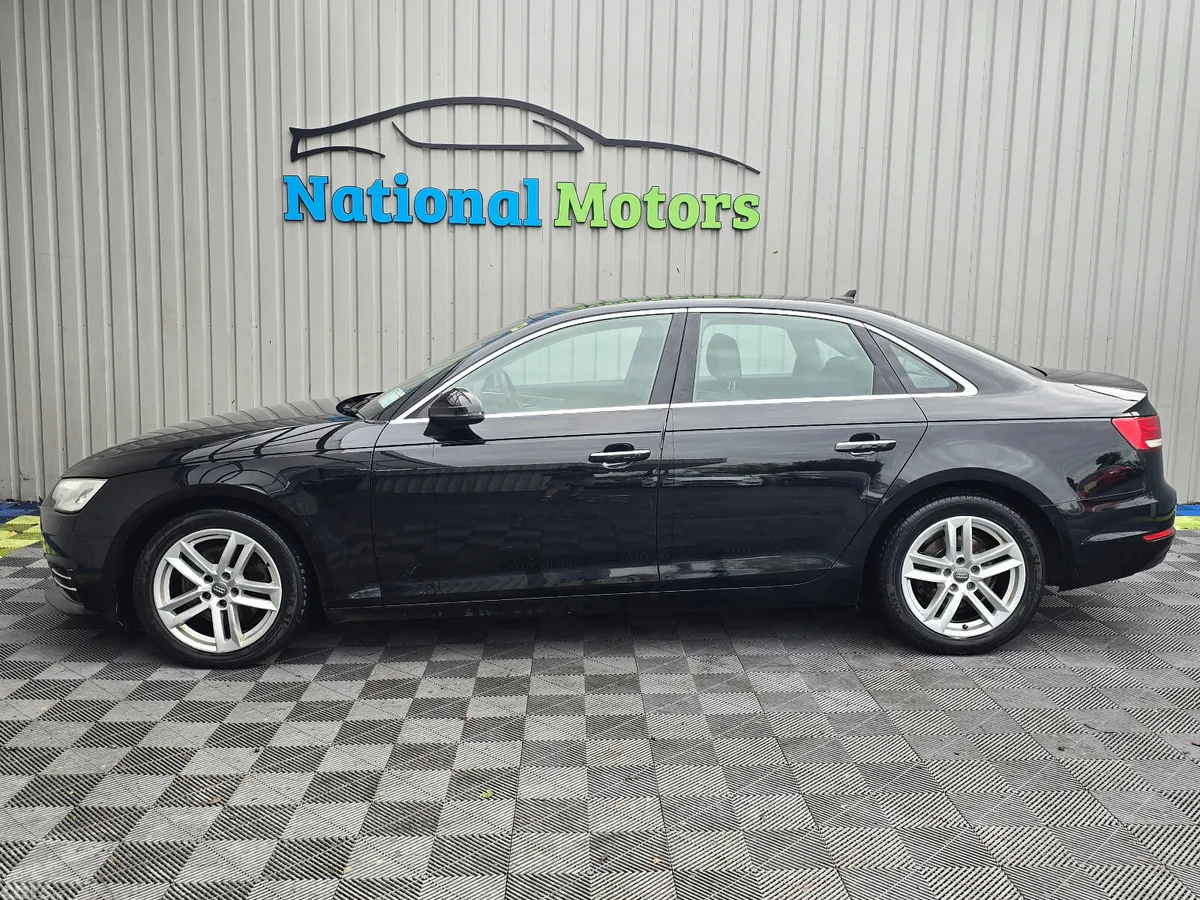 Audi A4 Saloon, Diesel, 2016, Black