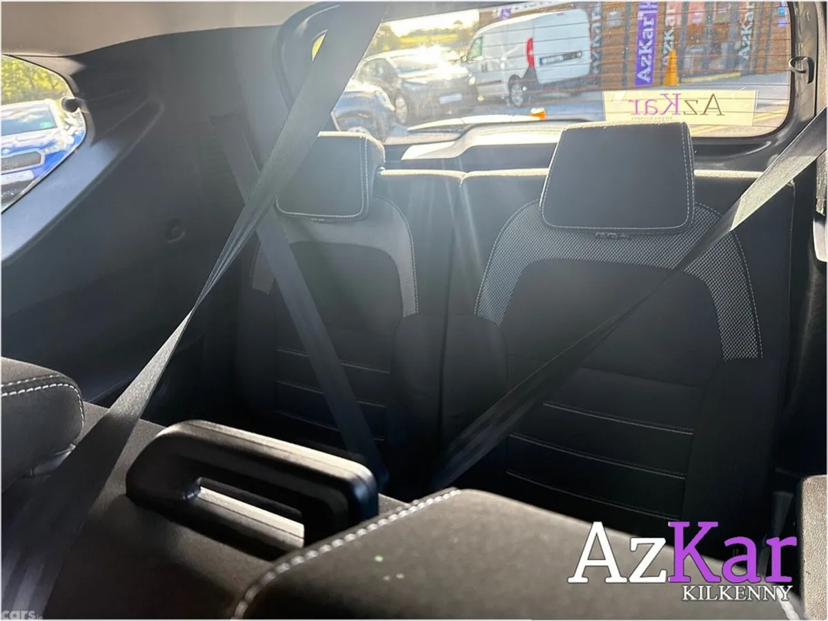 Dacia Jogger MPV, Petrol, 2023, Grey