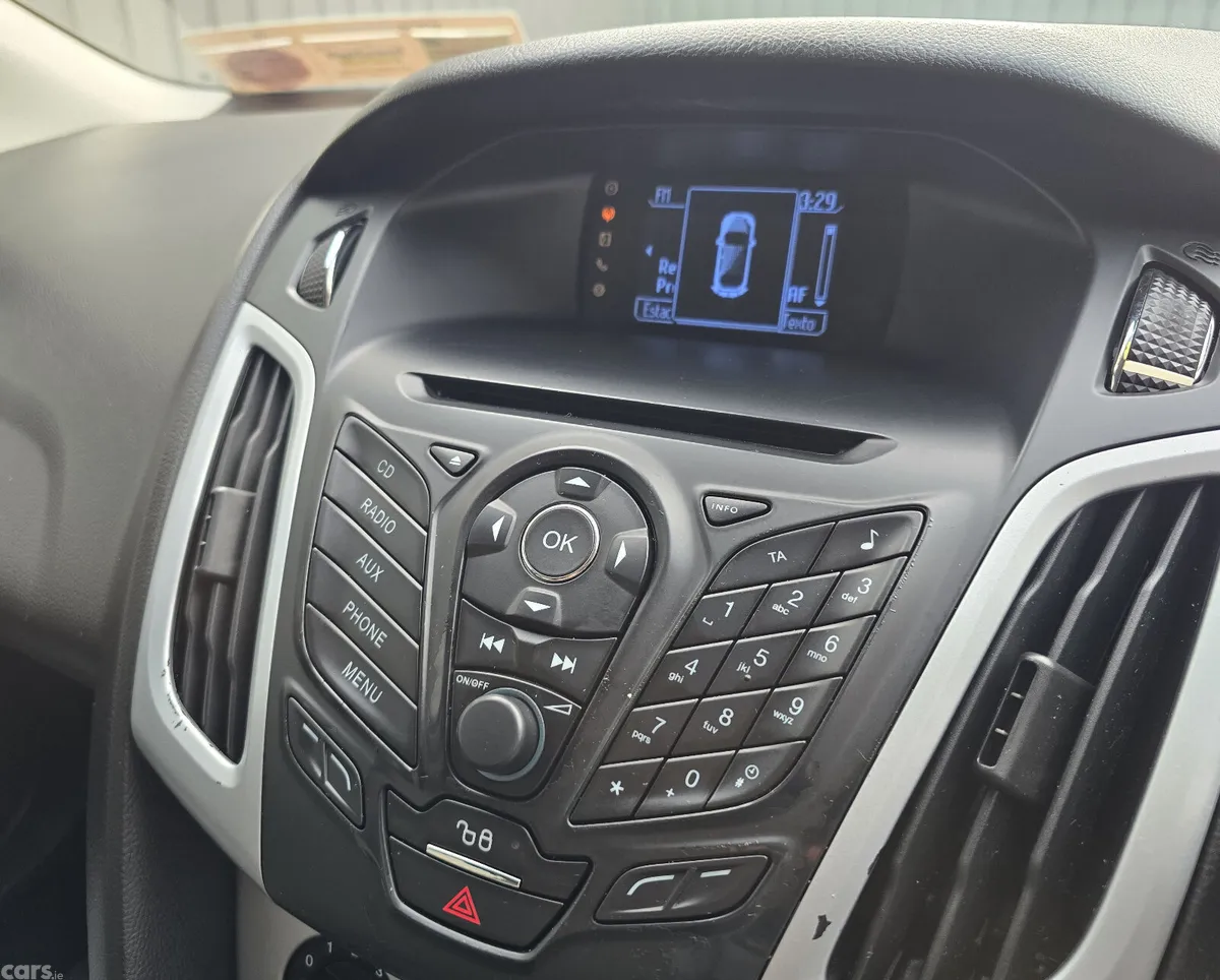 Ford Focus Hatchback, Diesel, 2012, Silver
