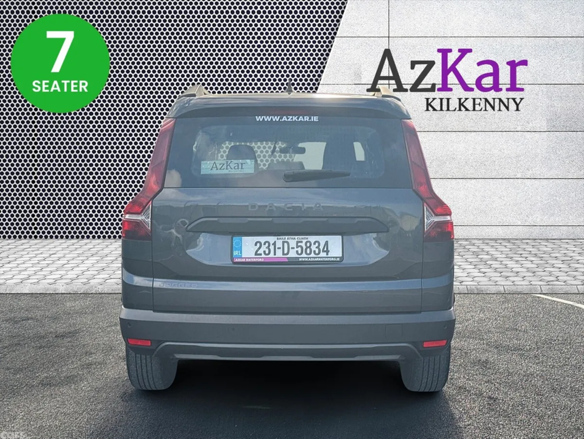 Dacia Jogger MPV, Petrol, 2023, Grey