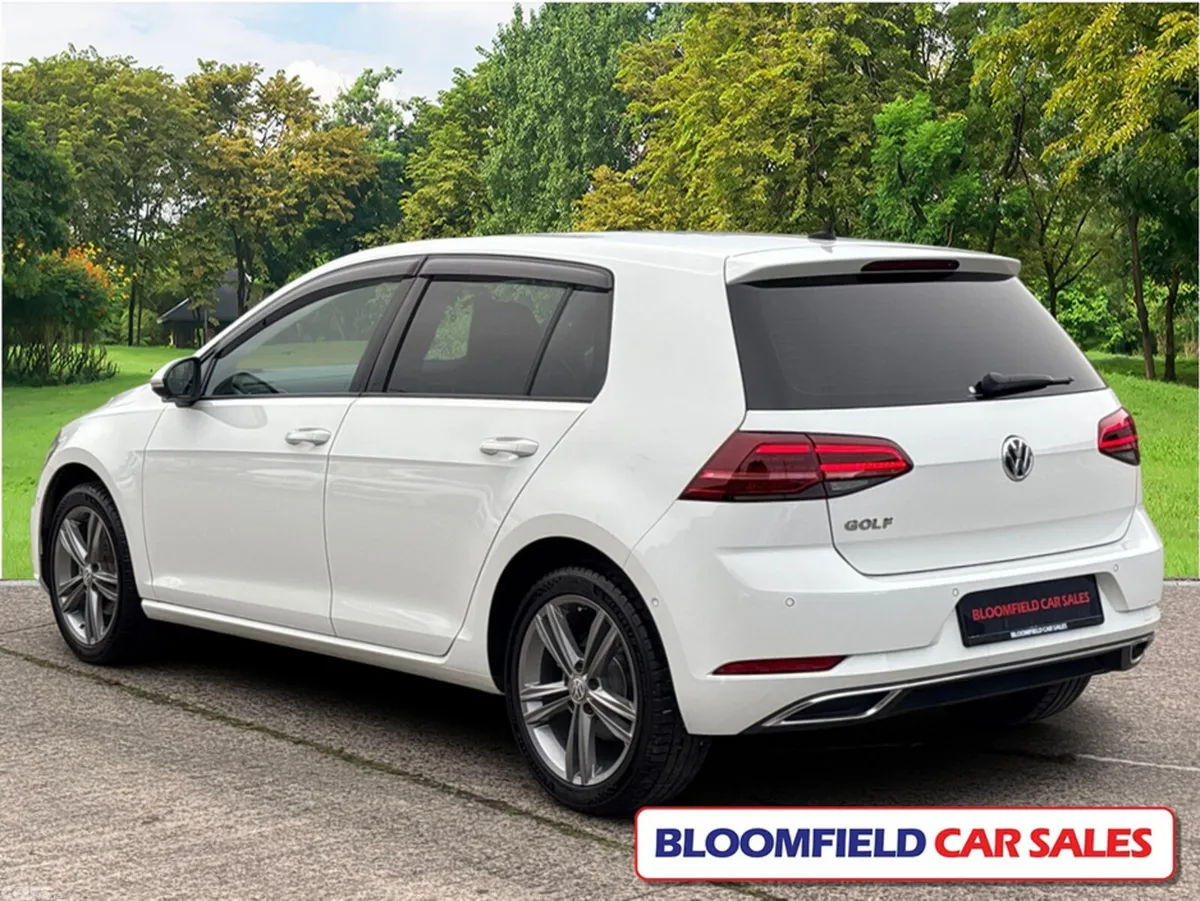 Volkswagen Golf Hatchback, Petrol, 2019, White