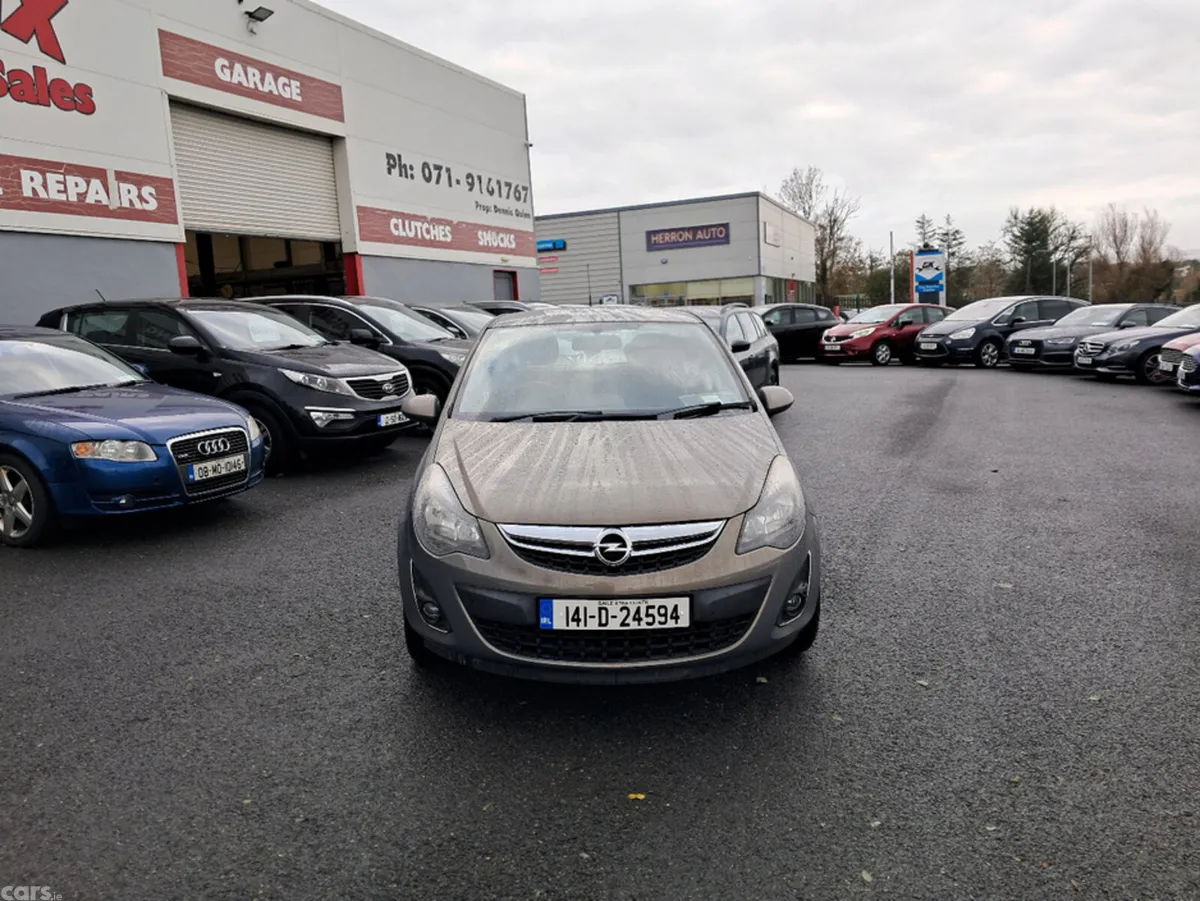 Opel Corsa Hatchback, Petrol, 2014, Brown