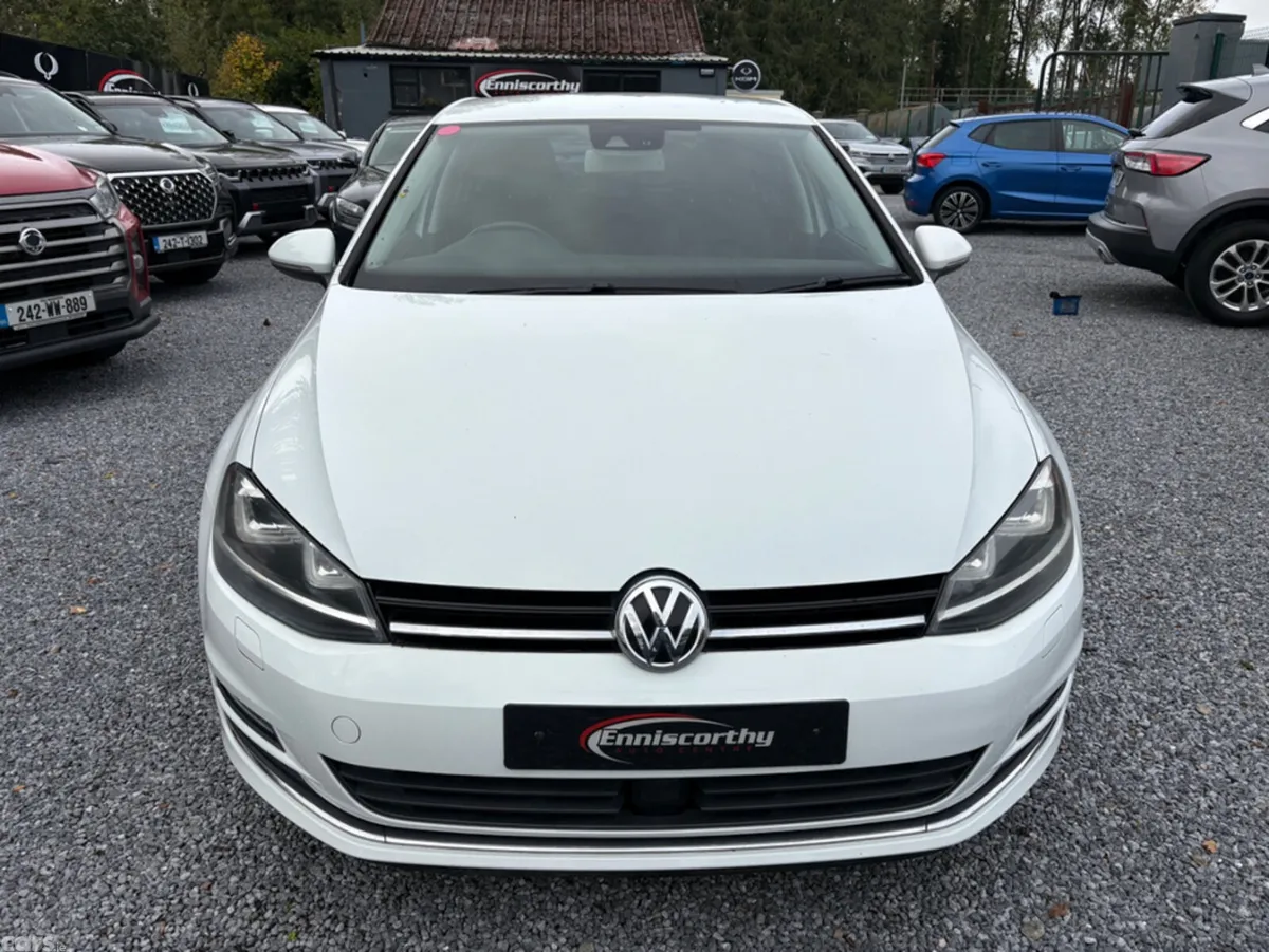 Volkswagen Golf Hatchback, Petrol, 2014, White