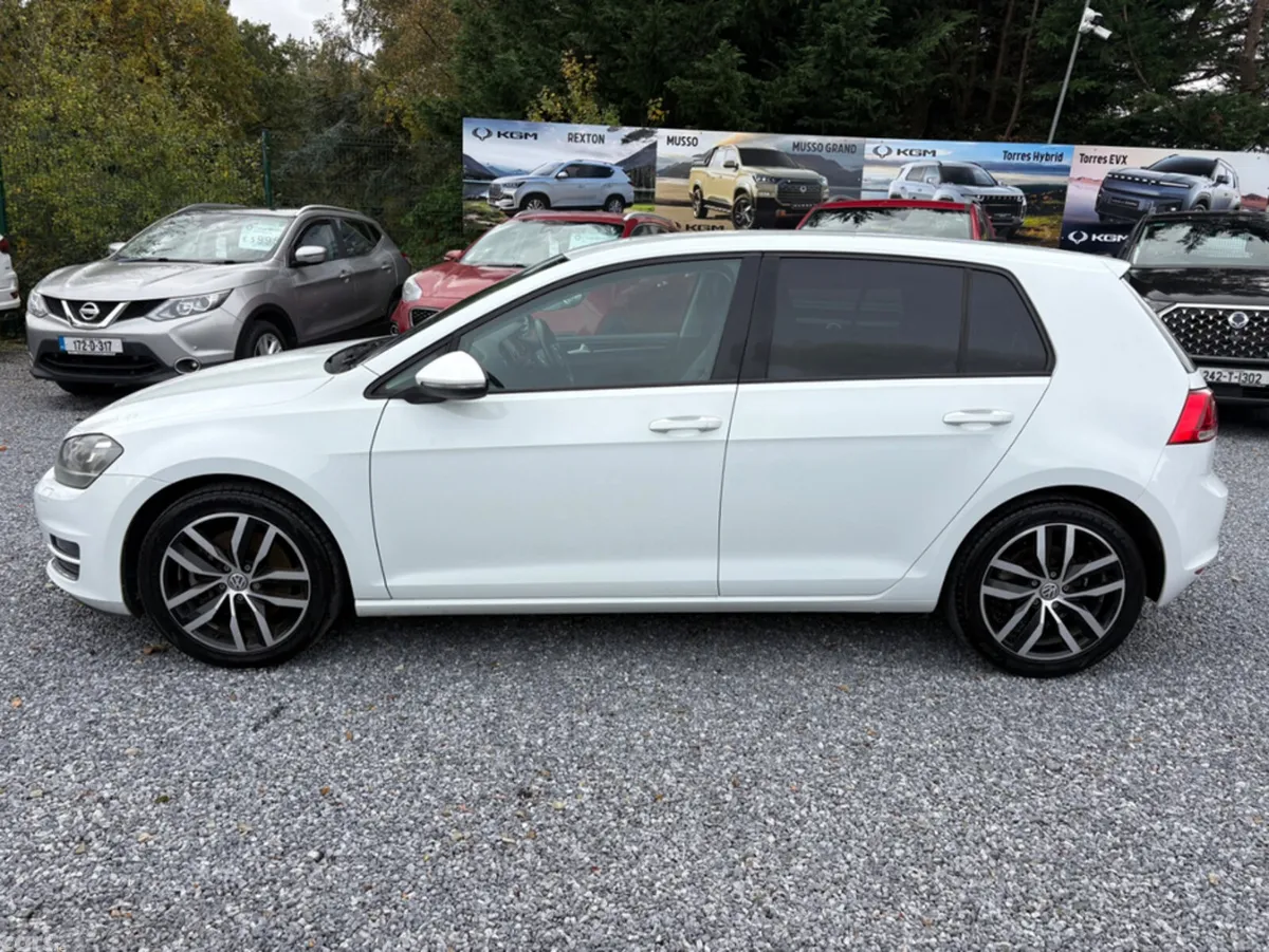 Volkswagen Golf Hatchback, Petrol, 2014, White