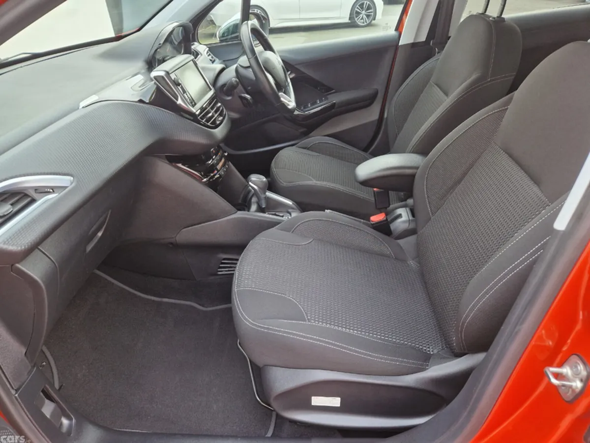 Peugeot 208 Hatchback, Petrol, 2017, Orange
