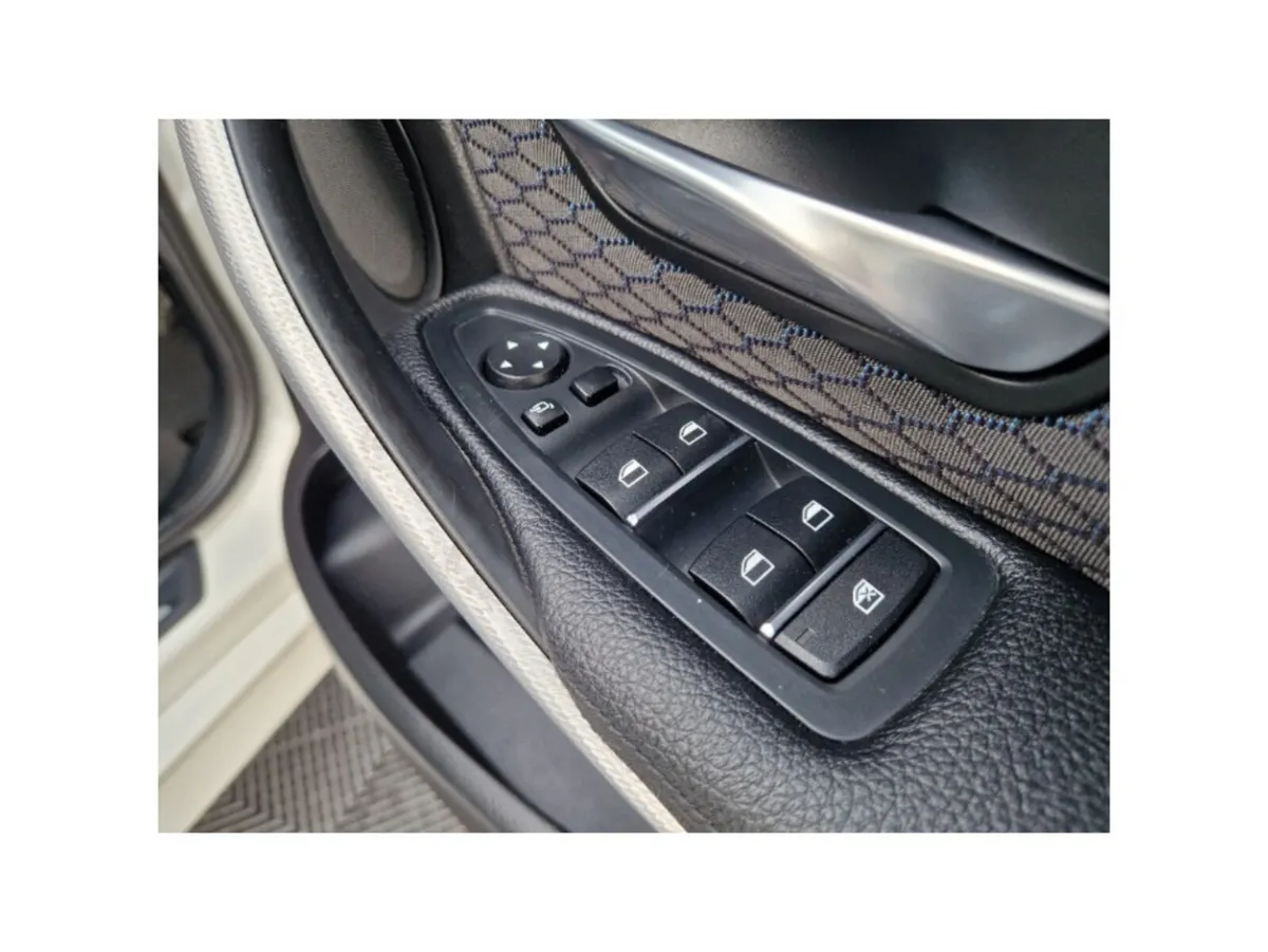 BMW 3-Series Estate, Diesel, 2017, White