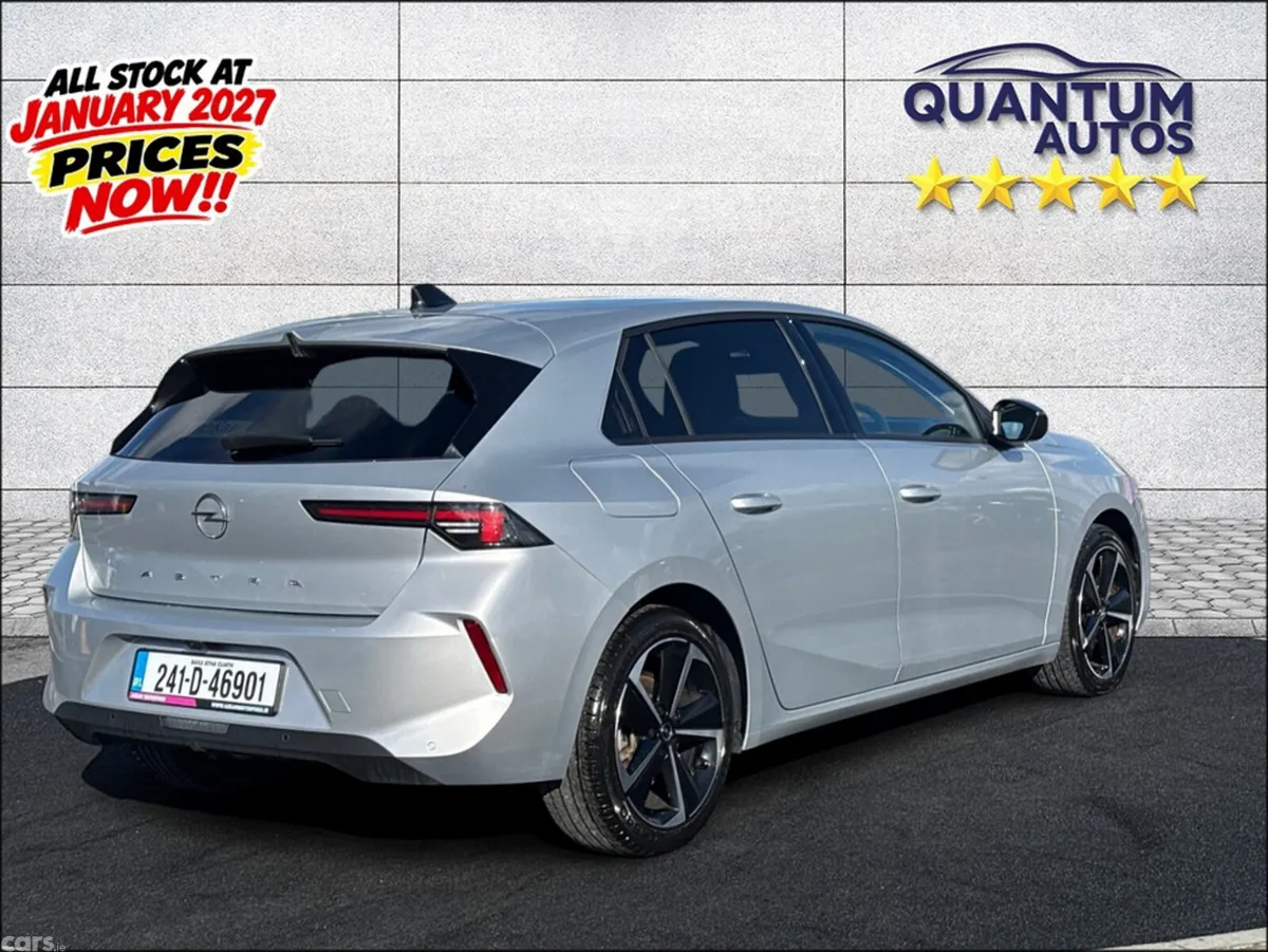Opel Astra Hatchback, Diesel, 2024, Grey