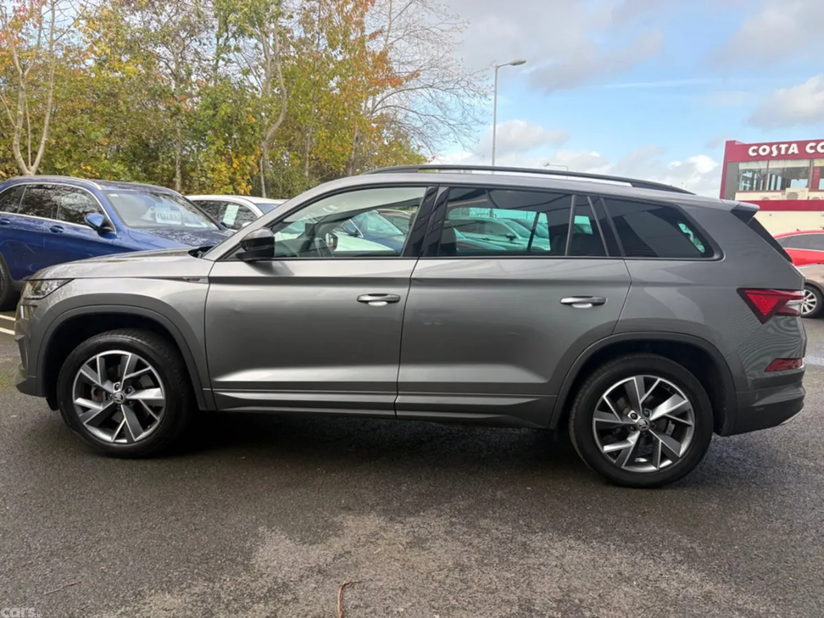 Skoda Kodiaq Estate, Diesel, 2024, Grey