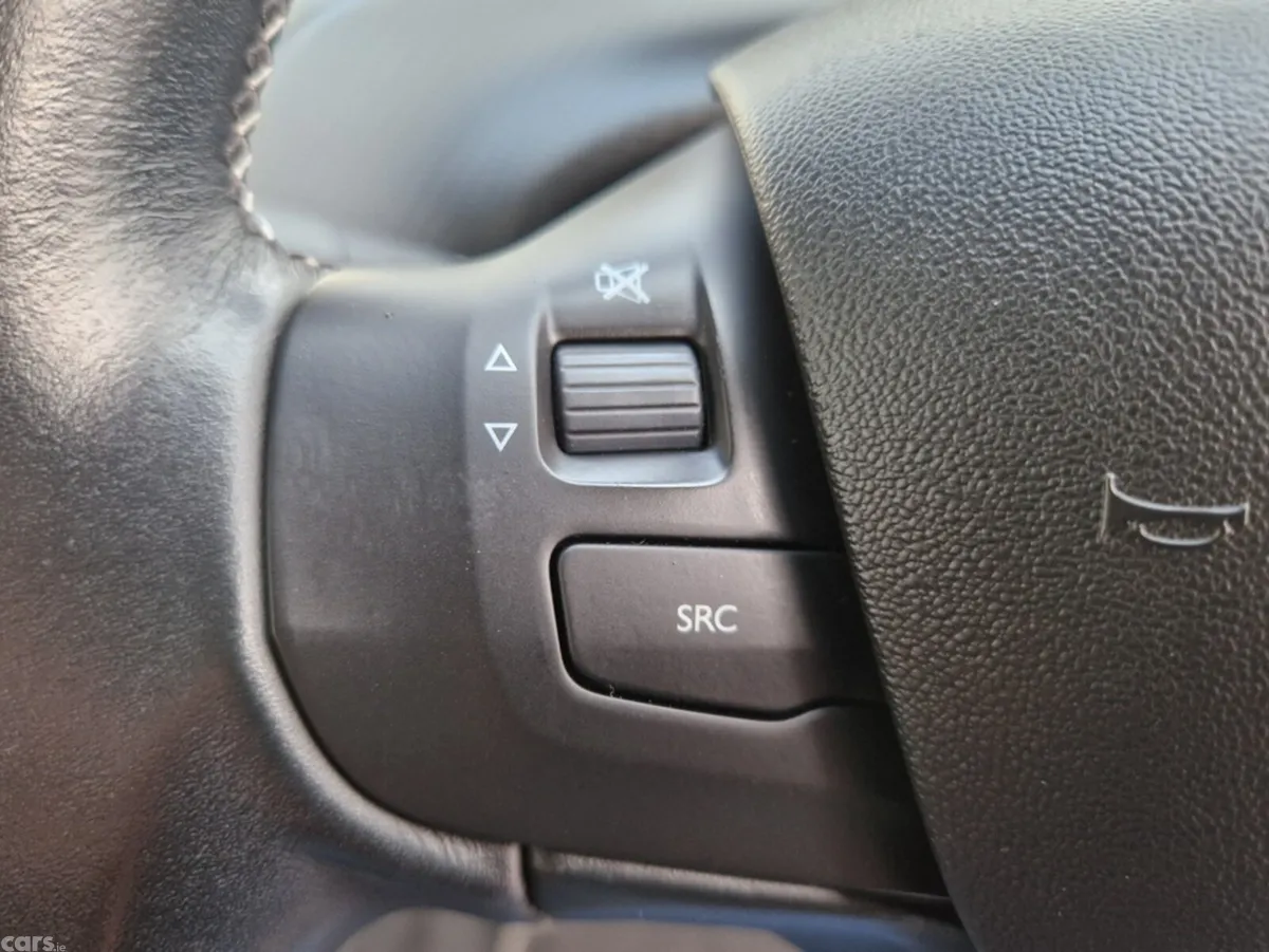 Peugeot 208 Hatchback, Petrol, 2017, Orange