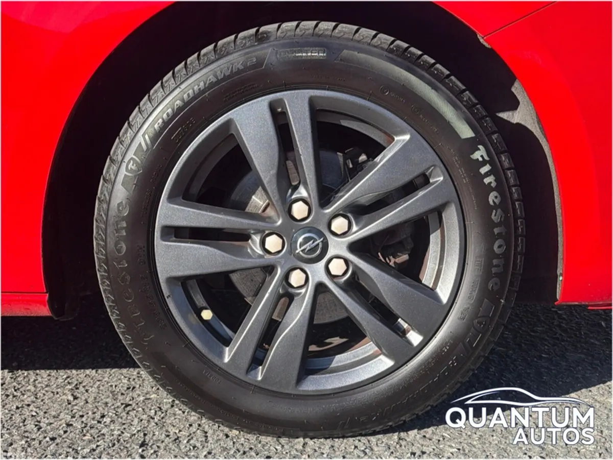 Opel Astra Hatchback, Diesel, 2019, Red