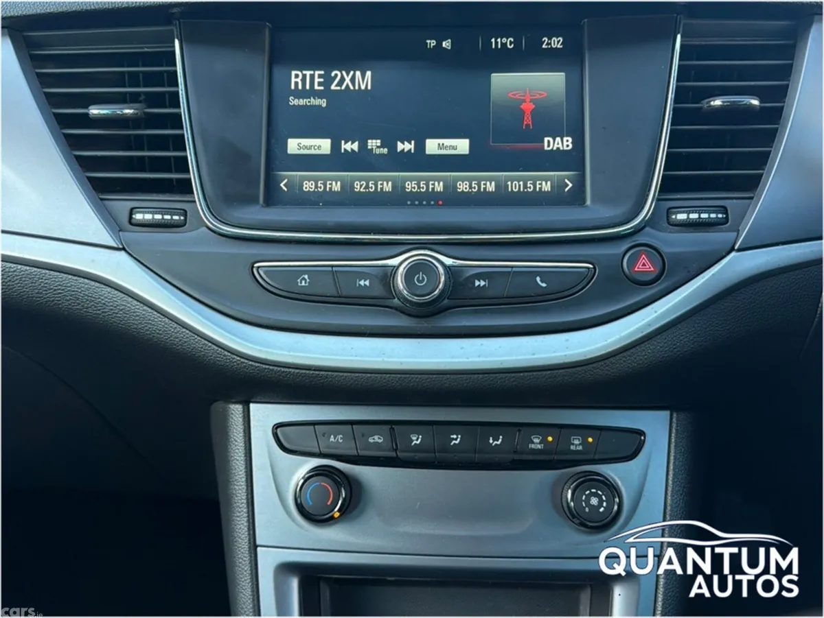 Opel Astra Hatchback, Diesel, 2019, Red