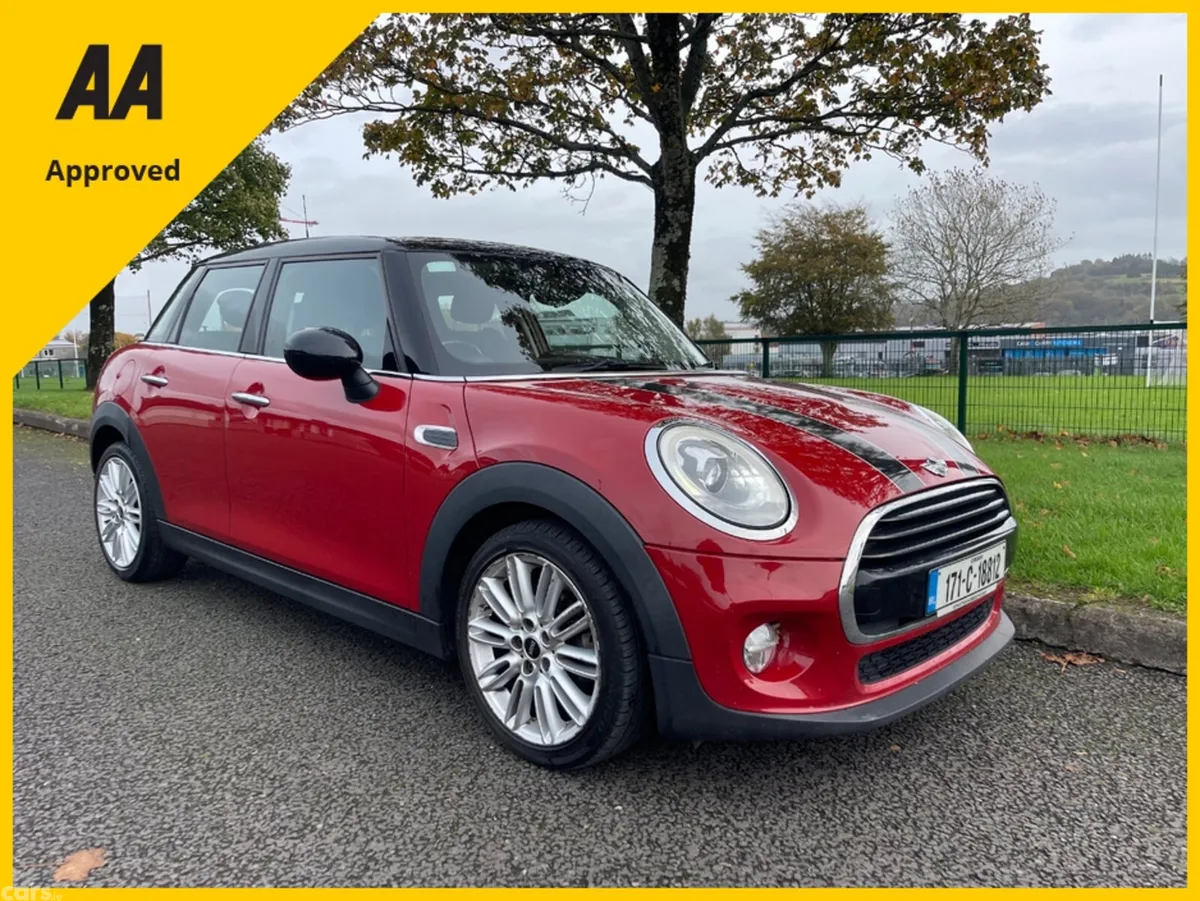Mini Cooper Hatchback, Diesel, 2017, Red