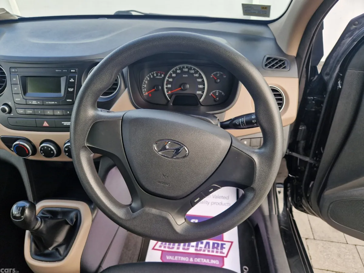 Hyundai i10 Hatchback, Petrol, 2017, Black