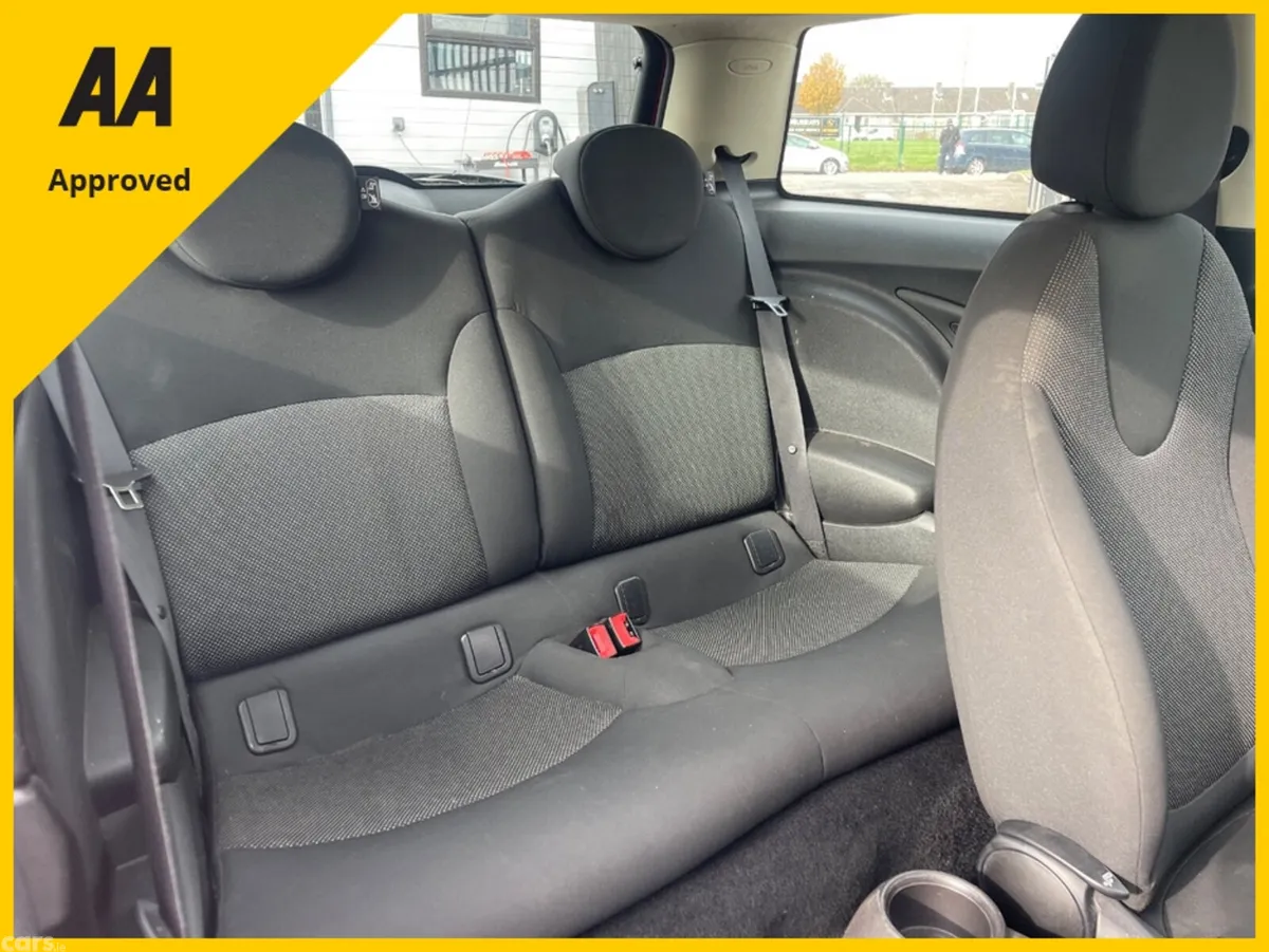 Mini Cooper Hatchback, Petrol, 2012, Red